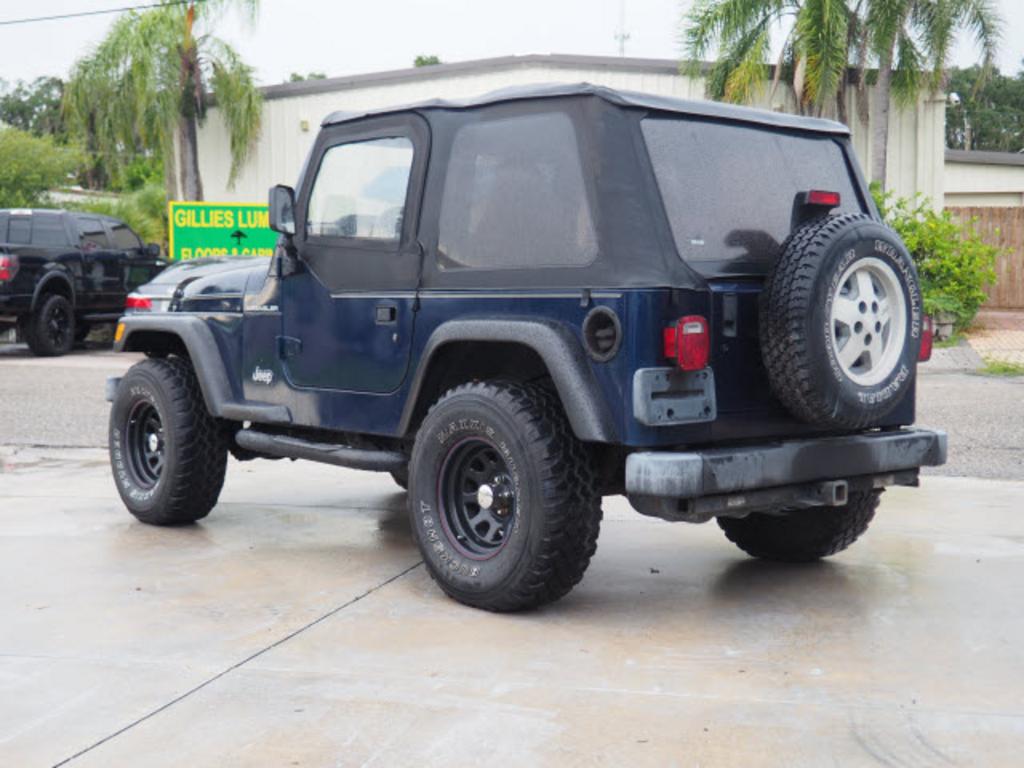 2001 Jeep Wrangler - $10,500