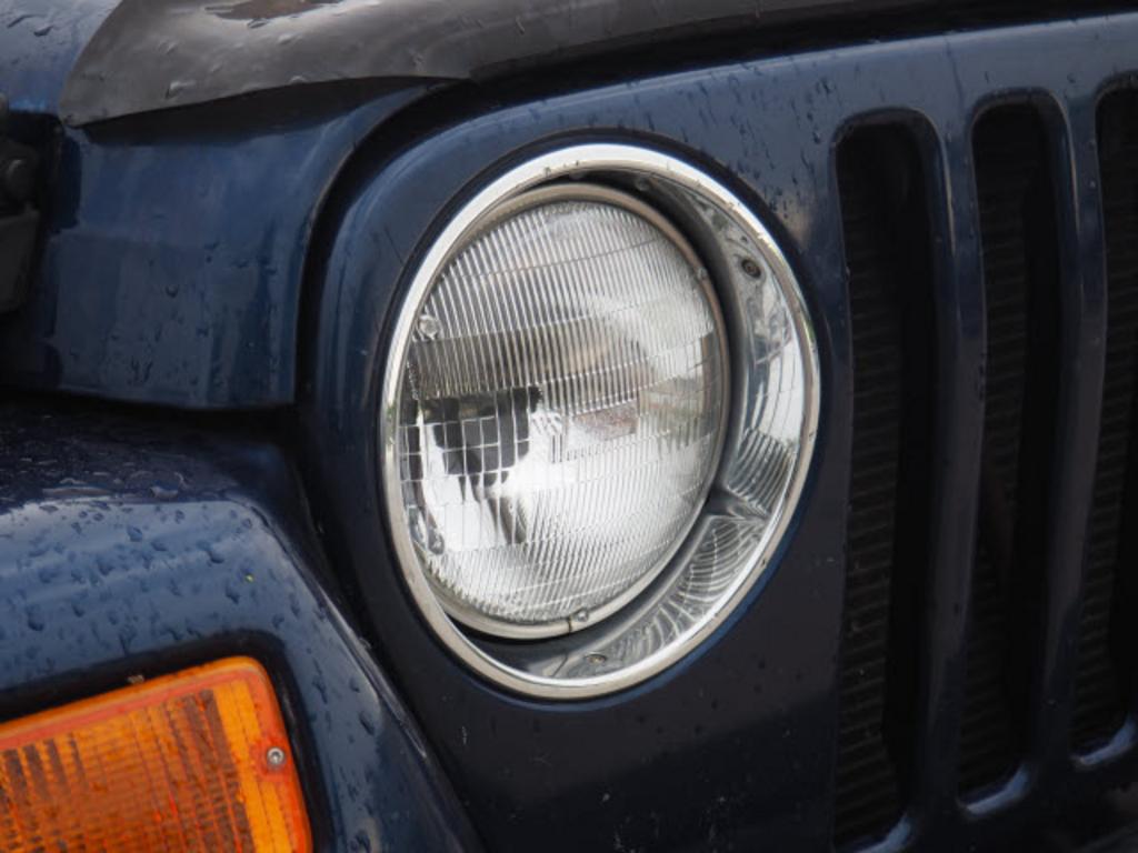 2001 Jeep Wrangler - $10,500