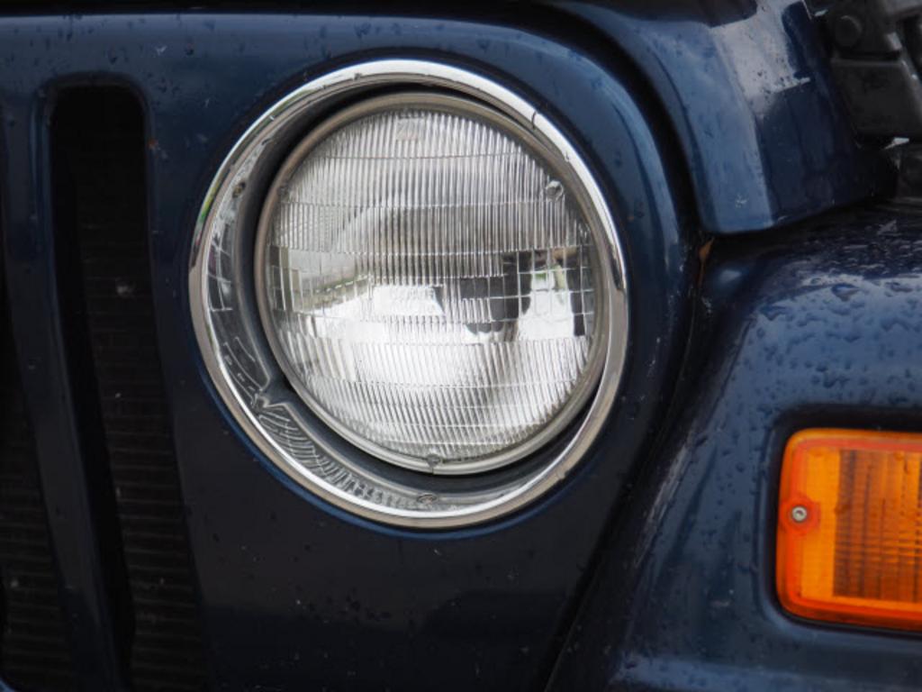 2001 Jeep Wrangler - $10,500
