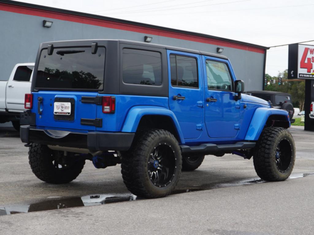 2015 Jeep Wrangler - $41,500