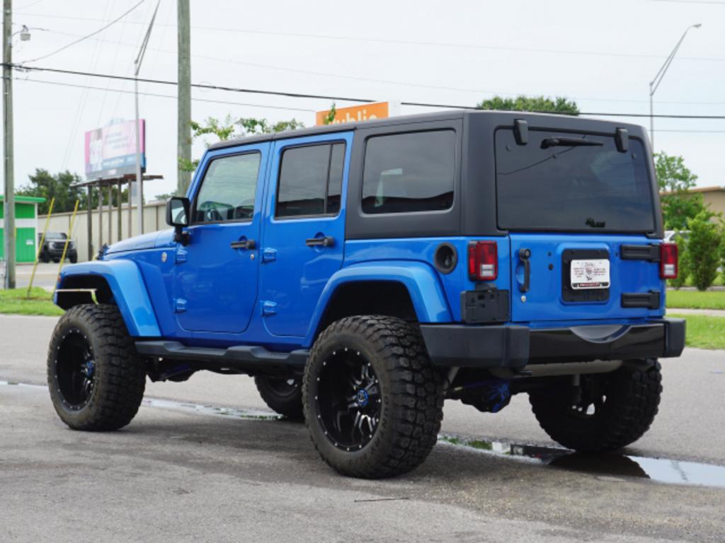 2015 Jeep Wrangler - $41,500