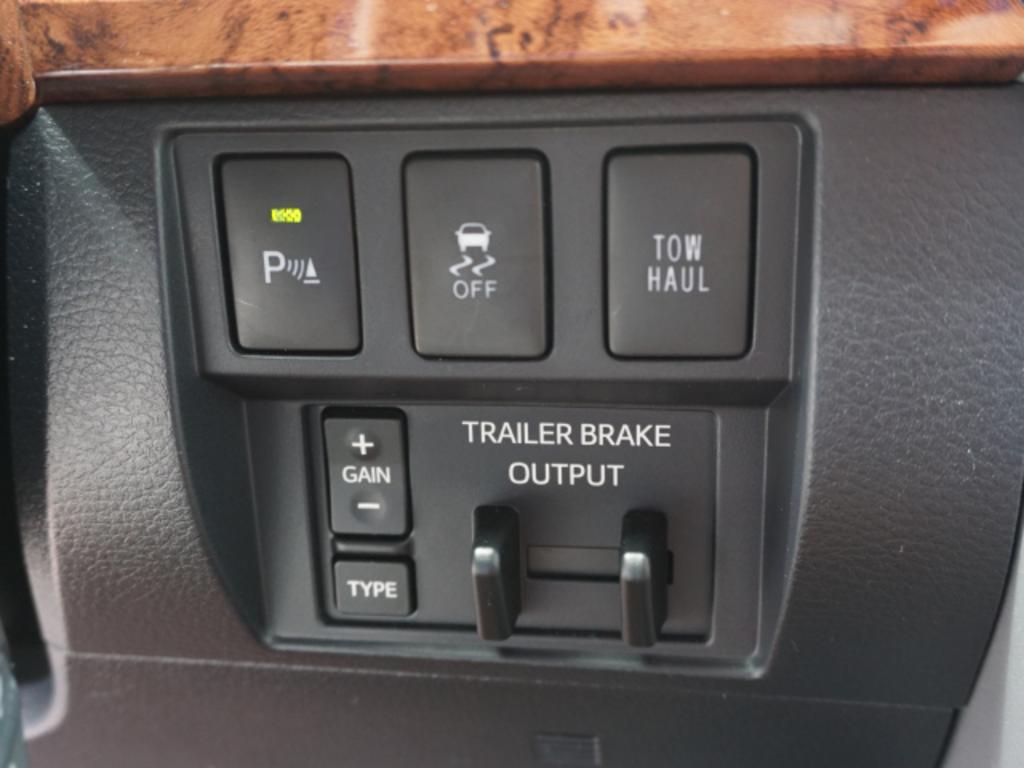 2017 Toyota Tundra - $54,900