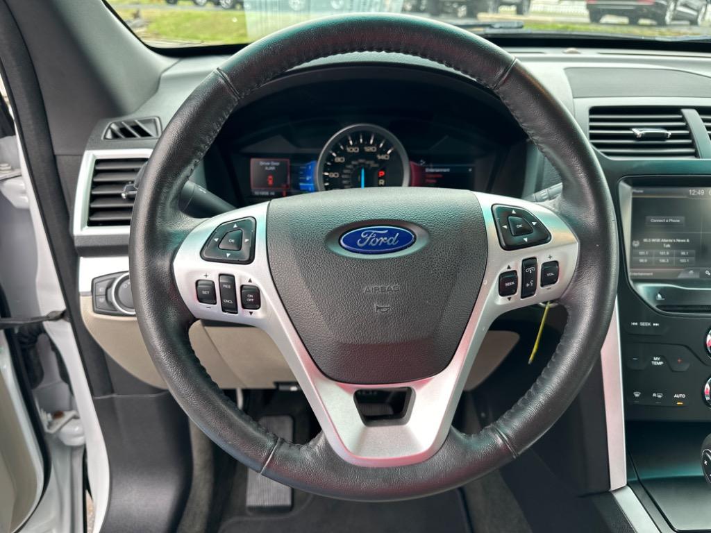 2014 Ford Explorer XLT photo