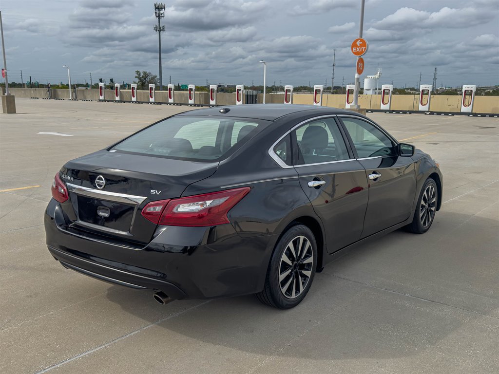 2018 Nissan Altima S photo