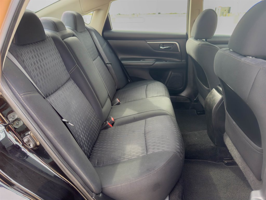 2018 Nissan Altima S photo