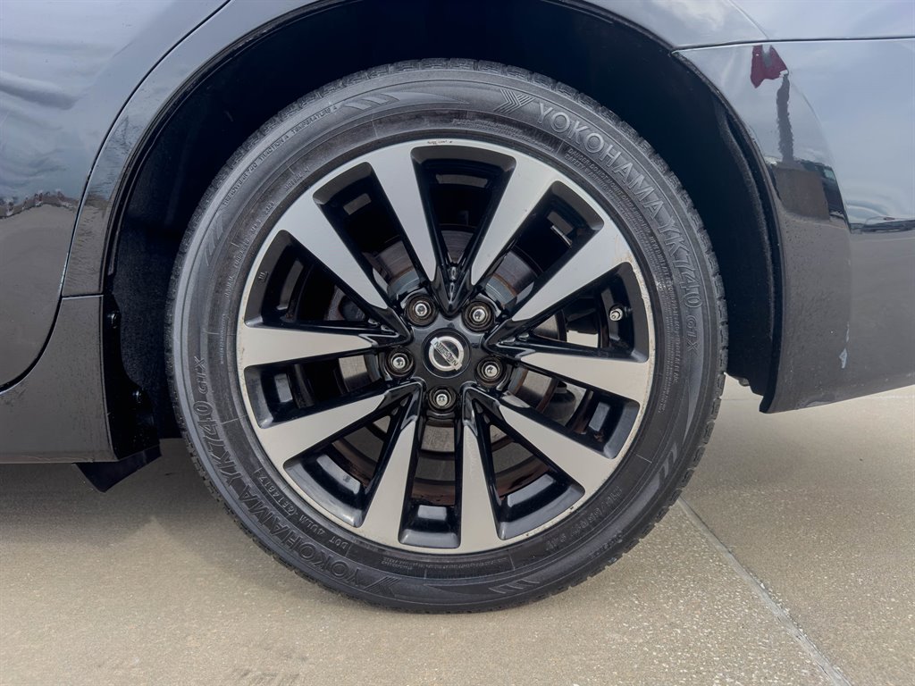 2018 Nissan Altima S photo