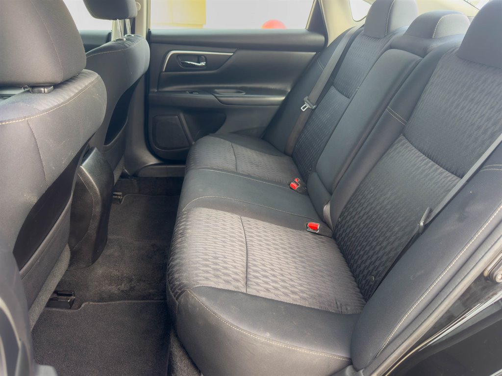 2018 Nissan Altima S photo