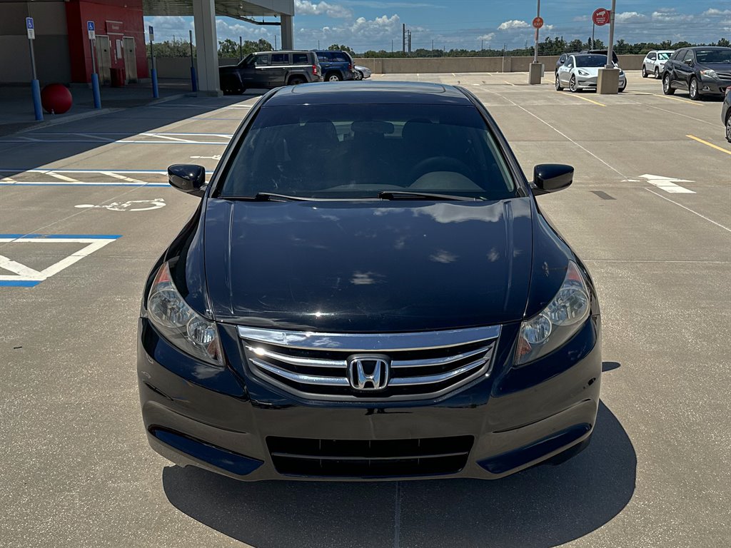2012 Honda Accord - $7,000