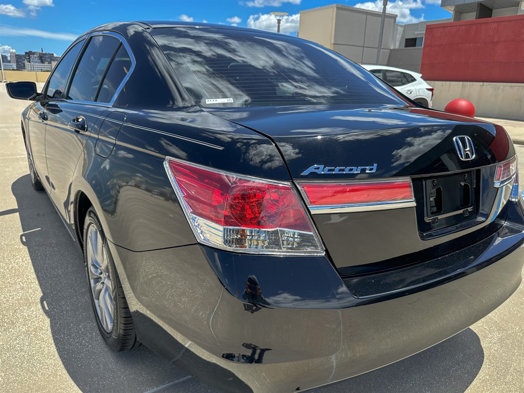 2012 Honda Accord - $7,000