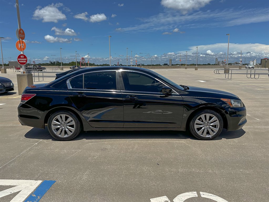 2012 Honda Accord - $7,000