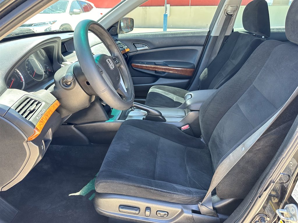 2012 Honda Accord - $7,000