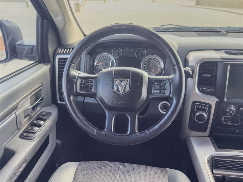2016 RAM 1500 SLT photo