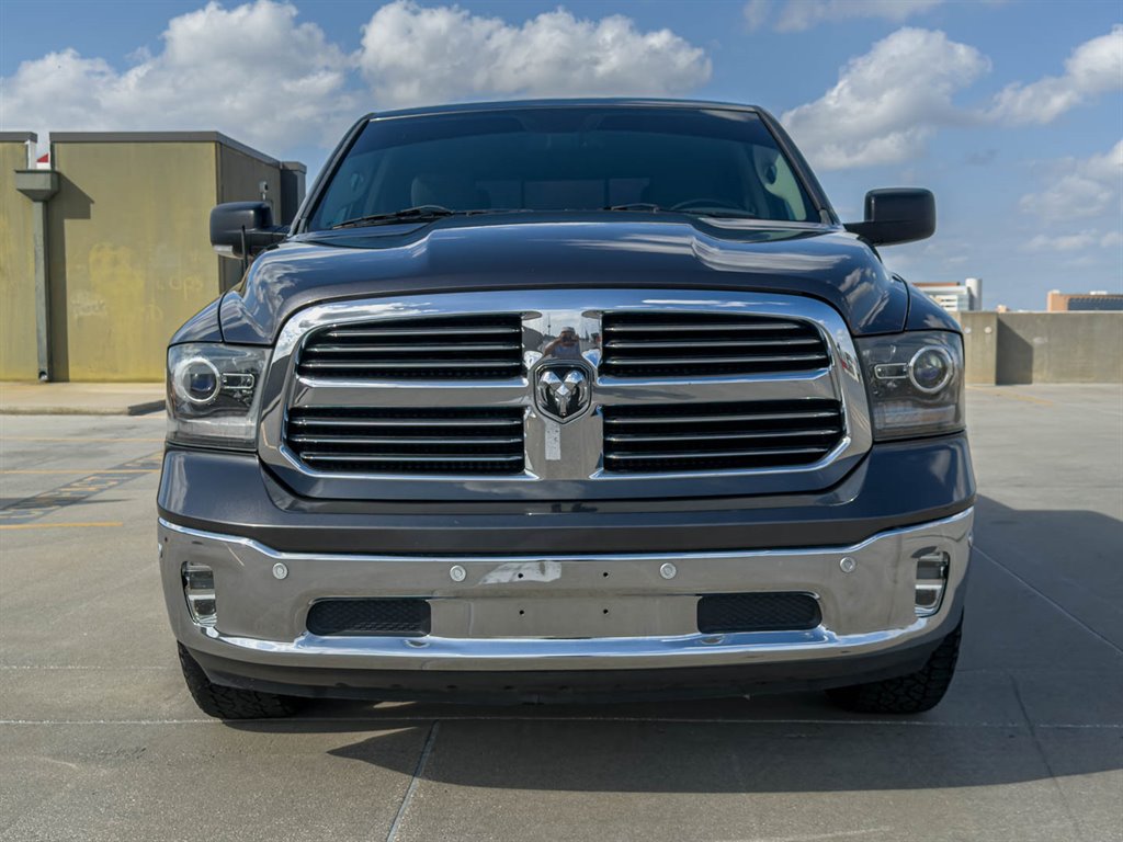 2016 RAM 1500 SLT photo