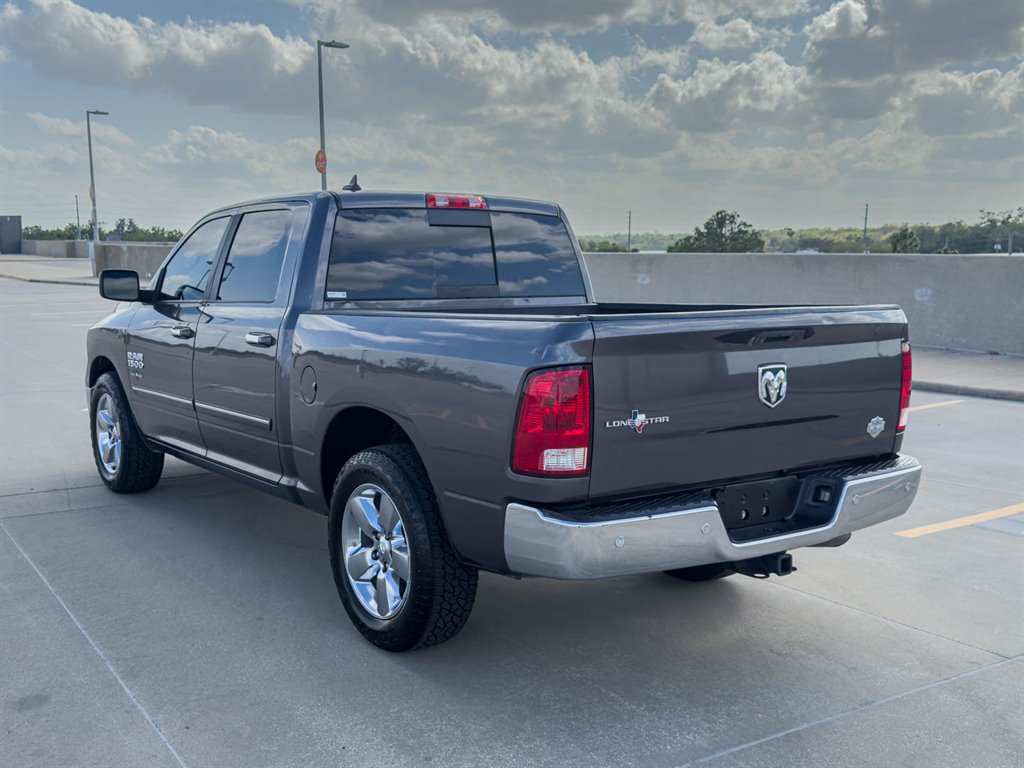 2016 RAM 1500 SLT photo