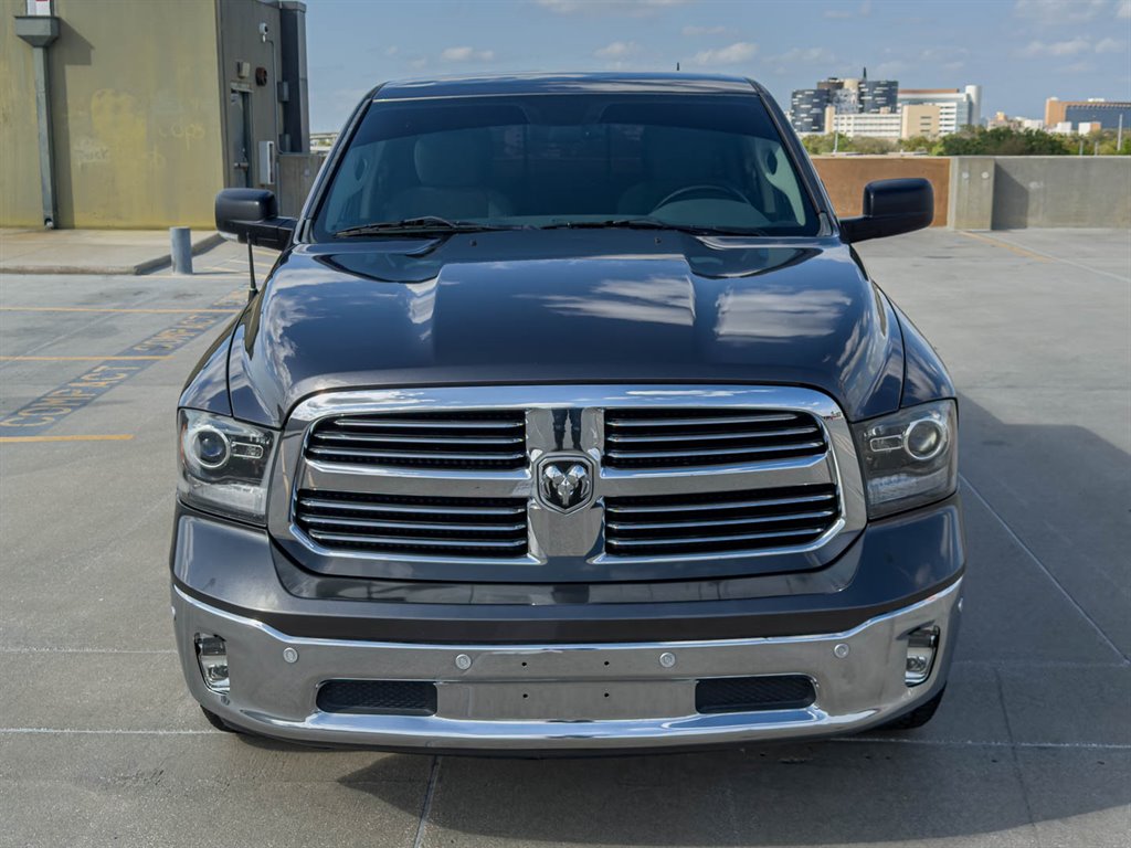 2016 RAM 1500 SLT photo