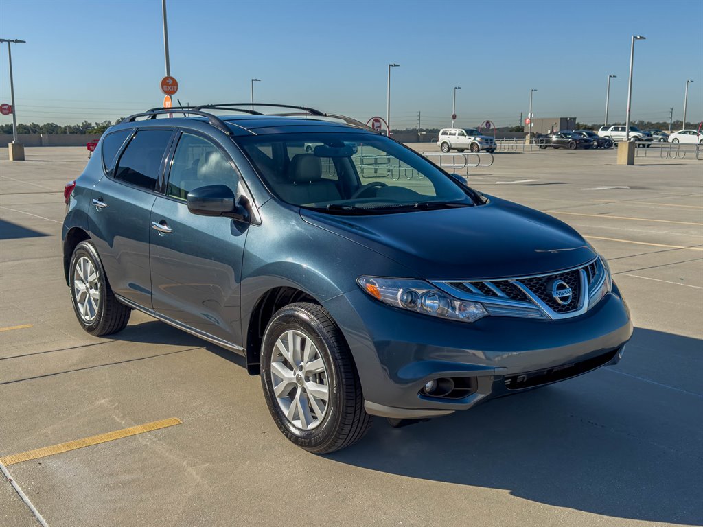 2011 Nissan Murano - $5,600