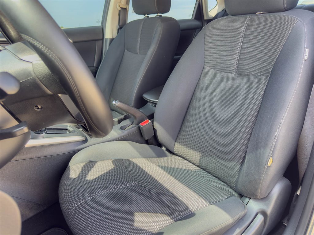 2017 Nissan Sentra - $7,600