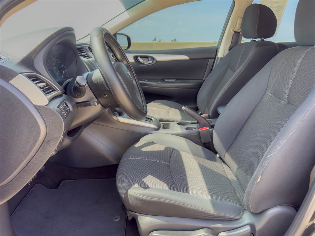 2017 Nissan Sentra - $7,600