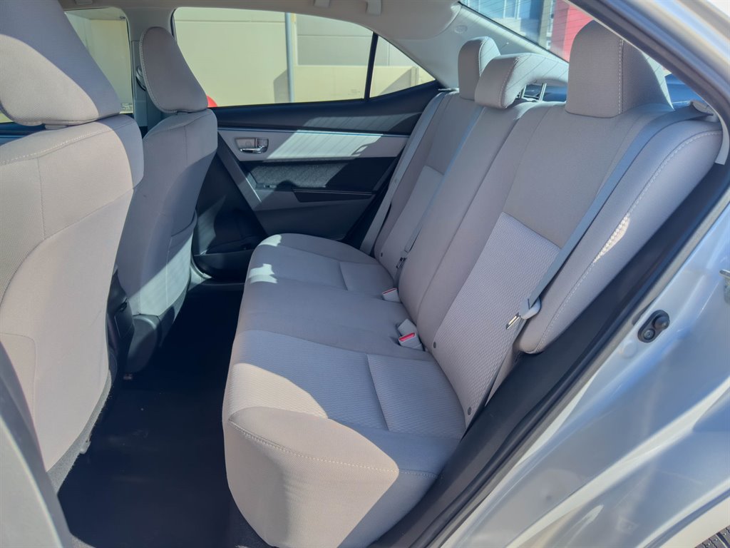 2014 Toyota Corolla L photo