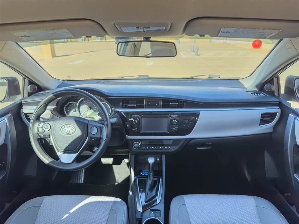 2014 Toyota Corolla L photo