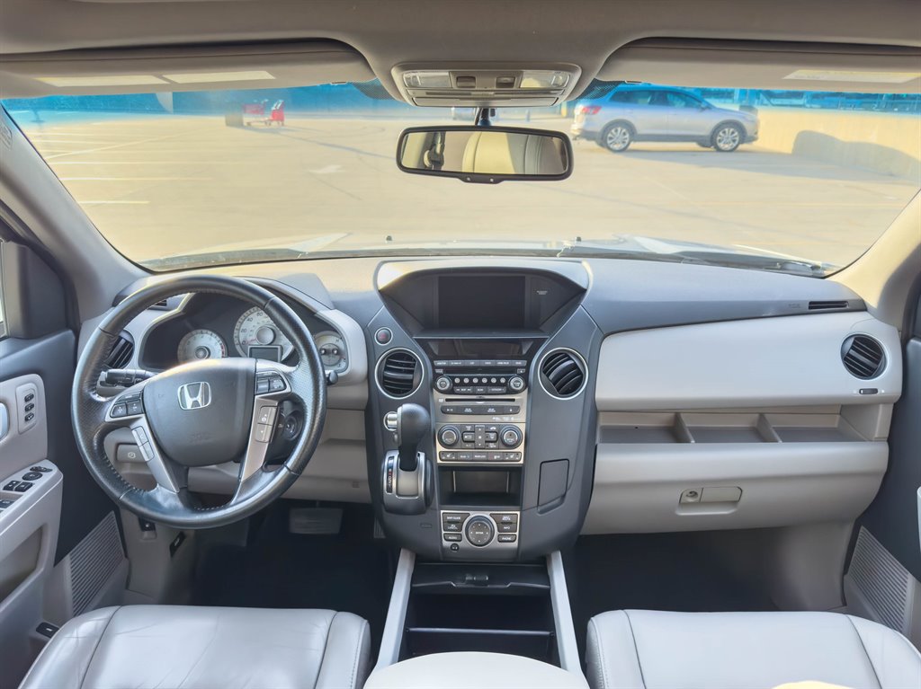 2015 Honda Pilot Touring photo