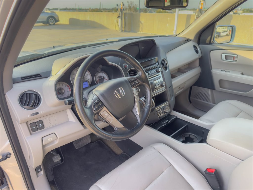 2015 Honda Pilot Touring photo