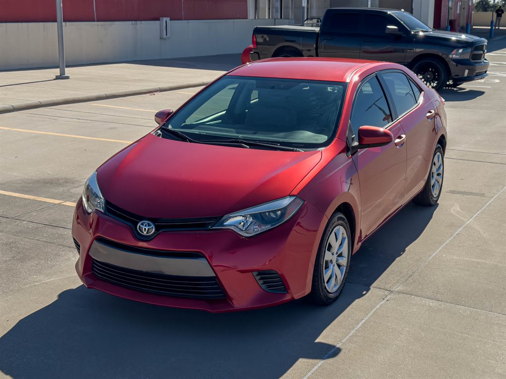 2016 Toyota Corolla LE photo