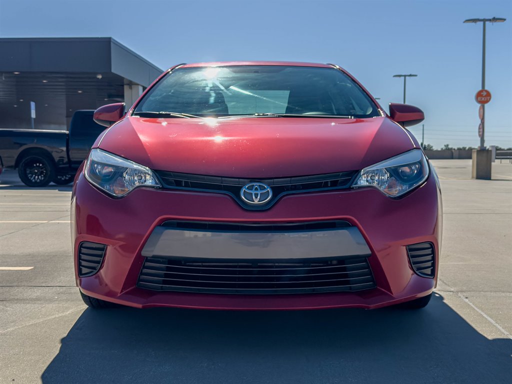 2016 Toyota Corolla LE photo