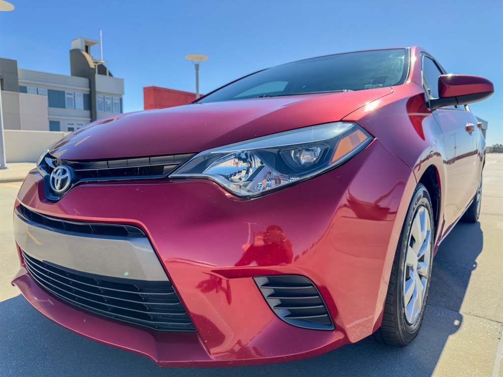 2016 Toyota Corolla LE photo
