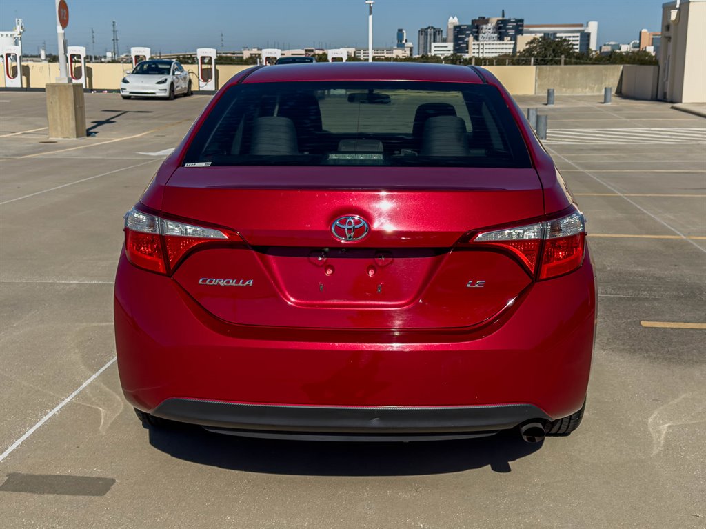 2016 Toyota Corolla LE photo