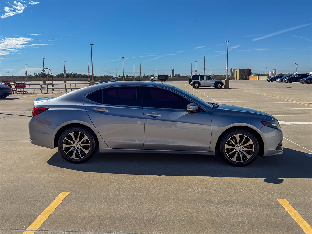 2016 Acura TLX Base 2.4l photo