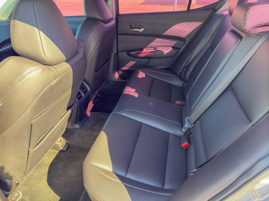 2016 Acura TLX Base 2.4l photo