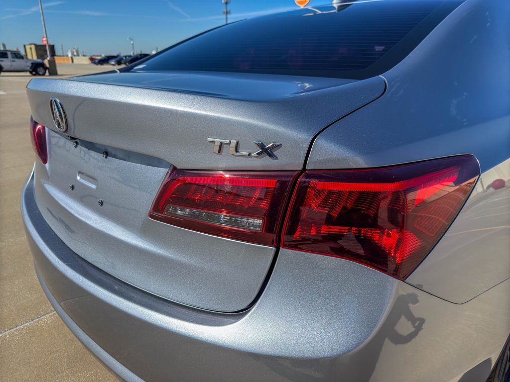 2016 Acura TLX Base 2.4l photo