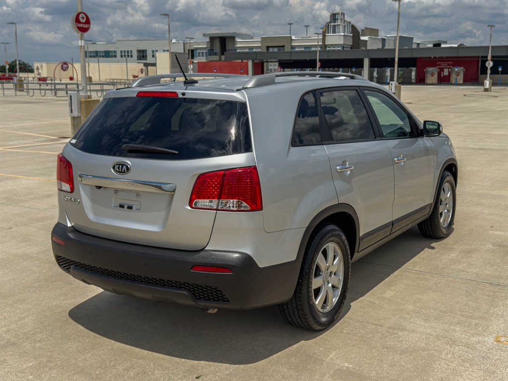 2012 Kia Sorento - $5,600