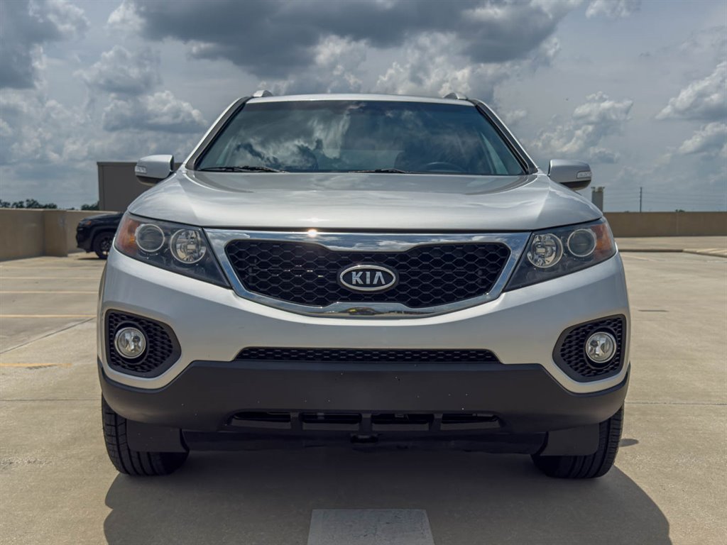2012 Kia Sorento - $5,600