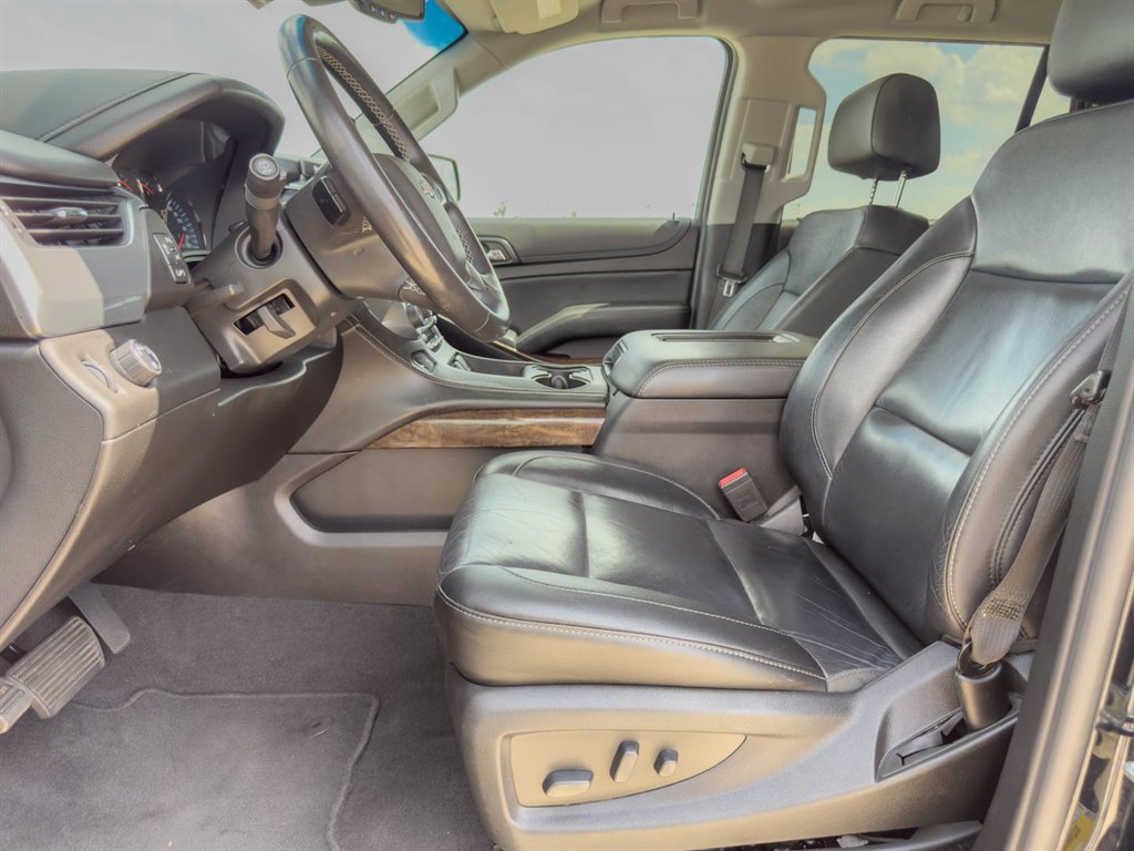 2020 Chevrolet Tahoe LT photo