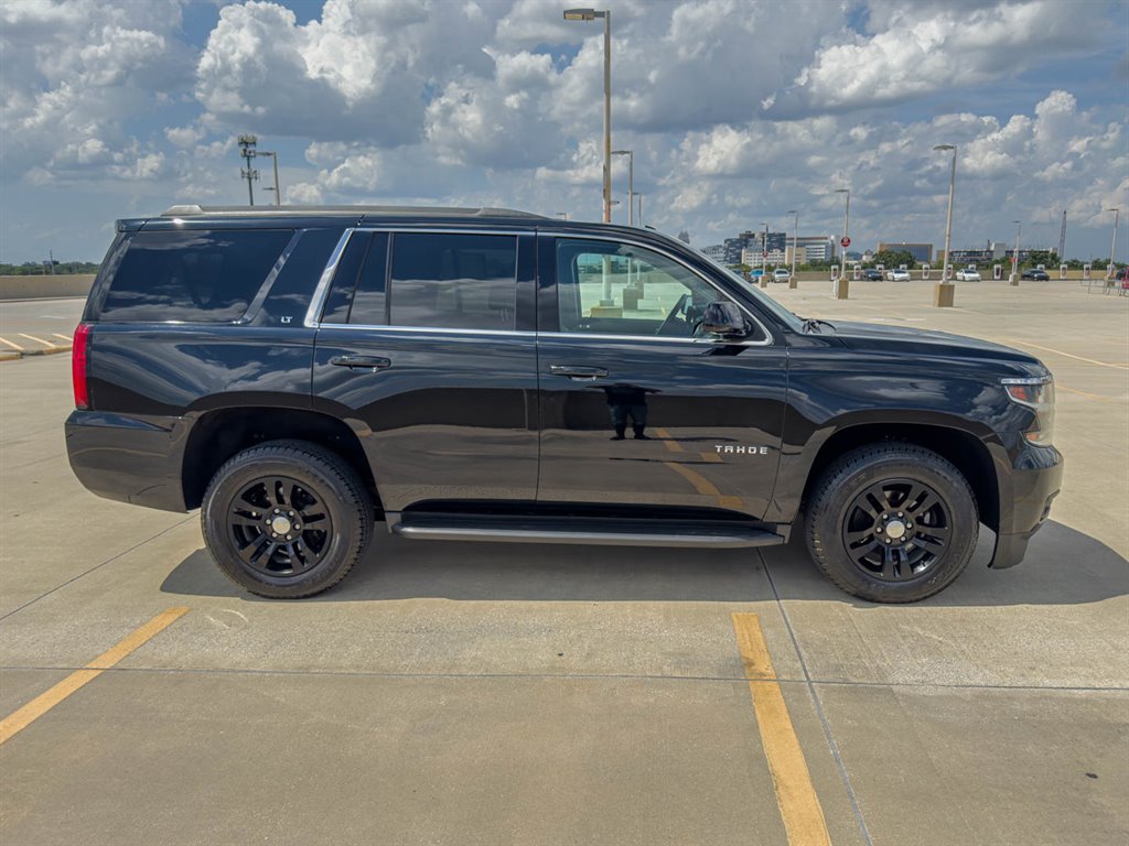 2020 Chevrolet Tahoe LT photo
