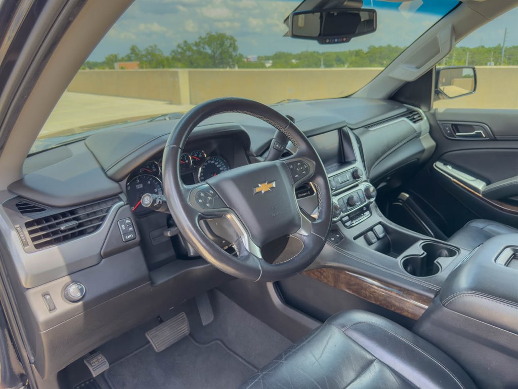 2020 Chevrolet Tahoe LT photo