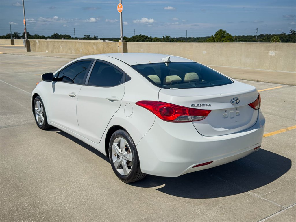 2013 Hyundai Elantra - $7,300