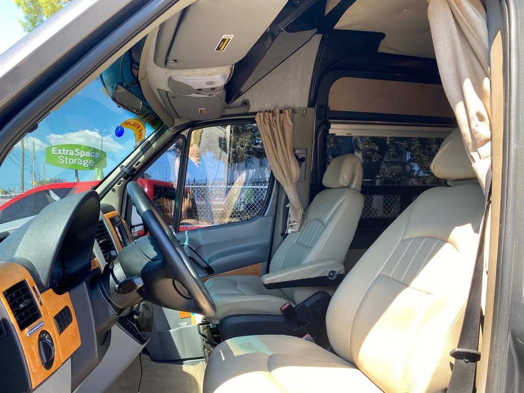 2009 Dodge Sprinter - $59,995