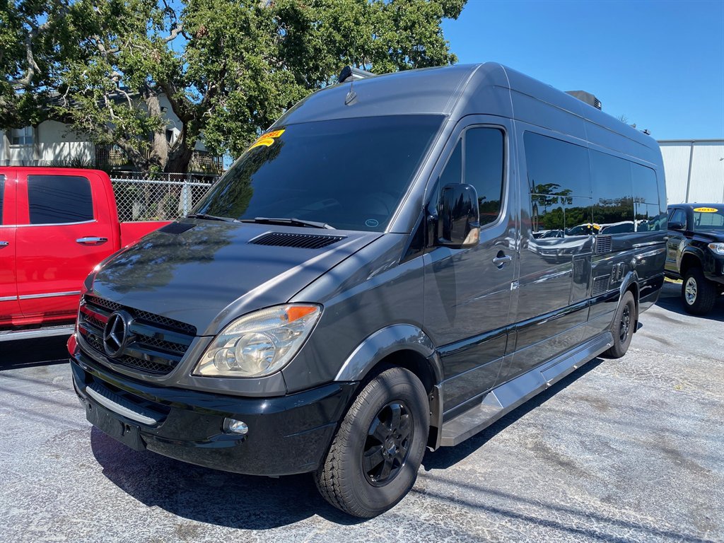 2009 Dodge Sprinter - $59,995