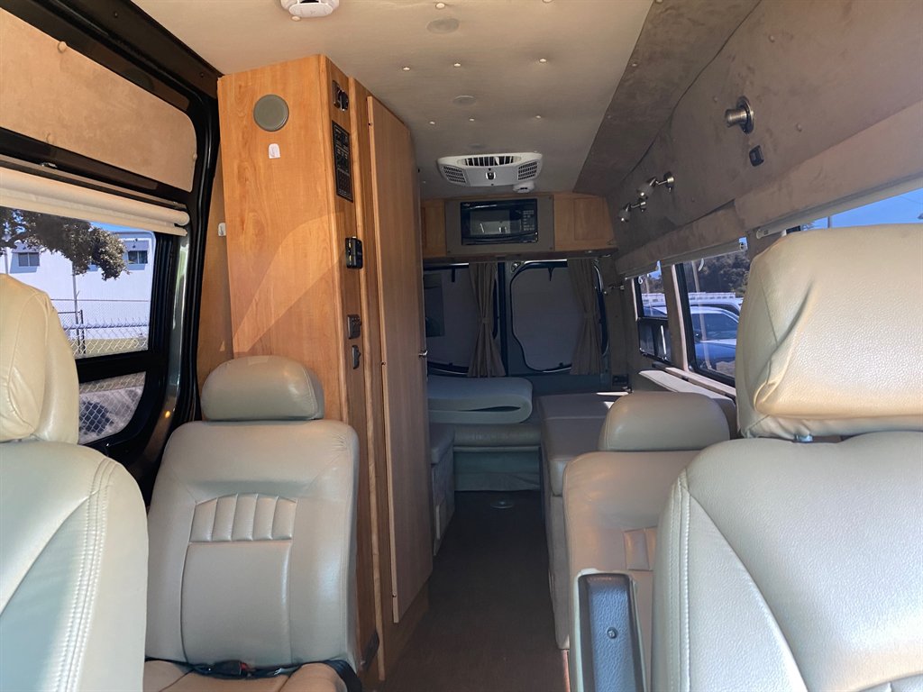 2009 Dodge Sprinter - $59,995