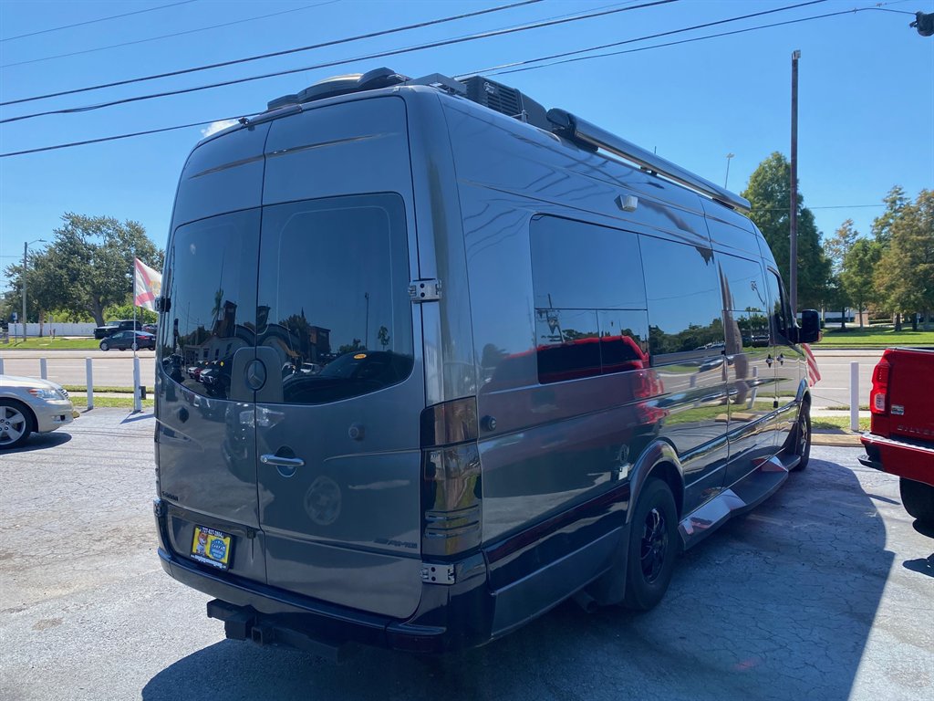 2009 Dodge Sprinter - $59,995