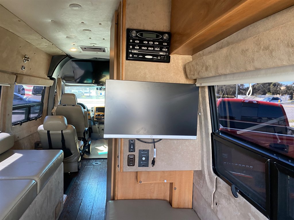 2009 Dodge Sprinter - $59,995