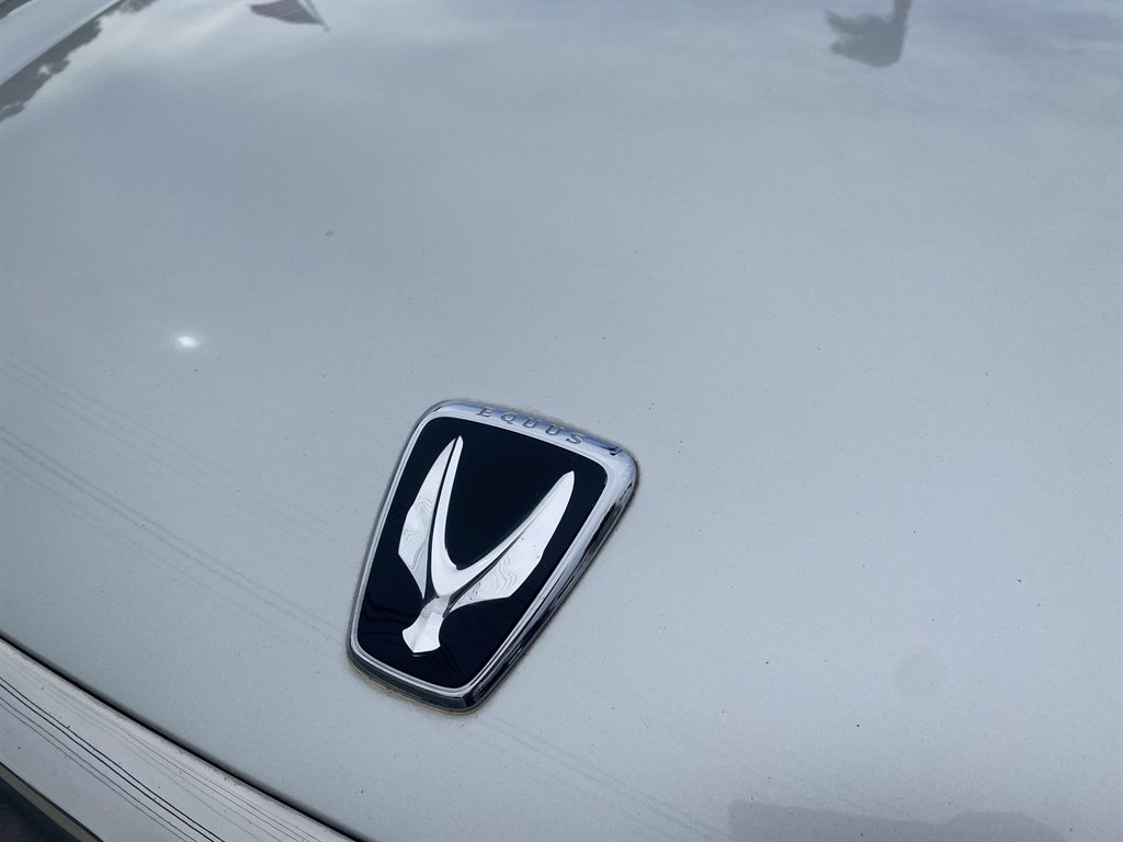 2014 Hyundai Equus Signature photo
