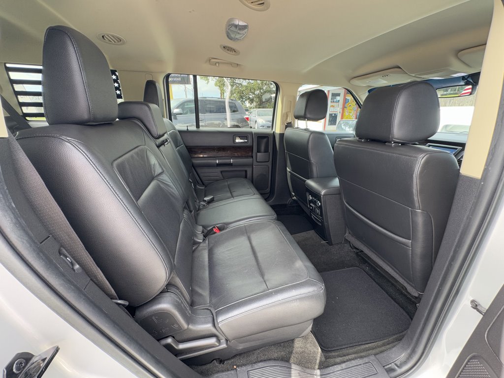 2019 Ford Flex - $18,980