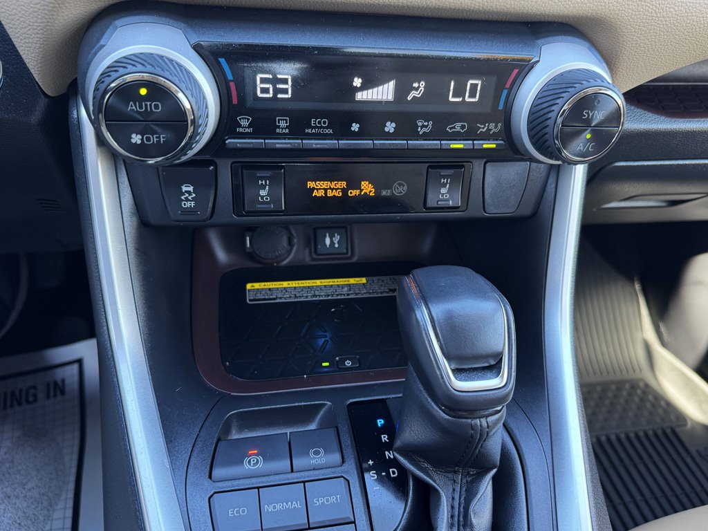 2019 Toyota RAV4 - $25,980