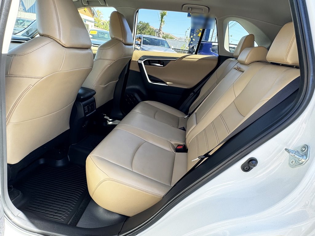 2019 Toyota RAV4 - $25,980