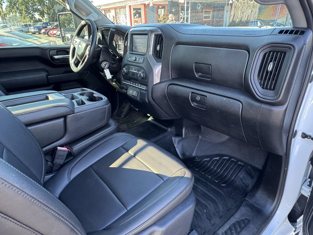 2020 Chevrolet Silverado - $26,495