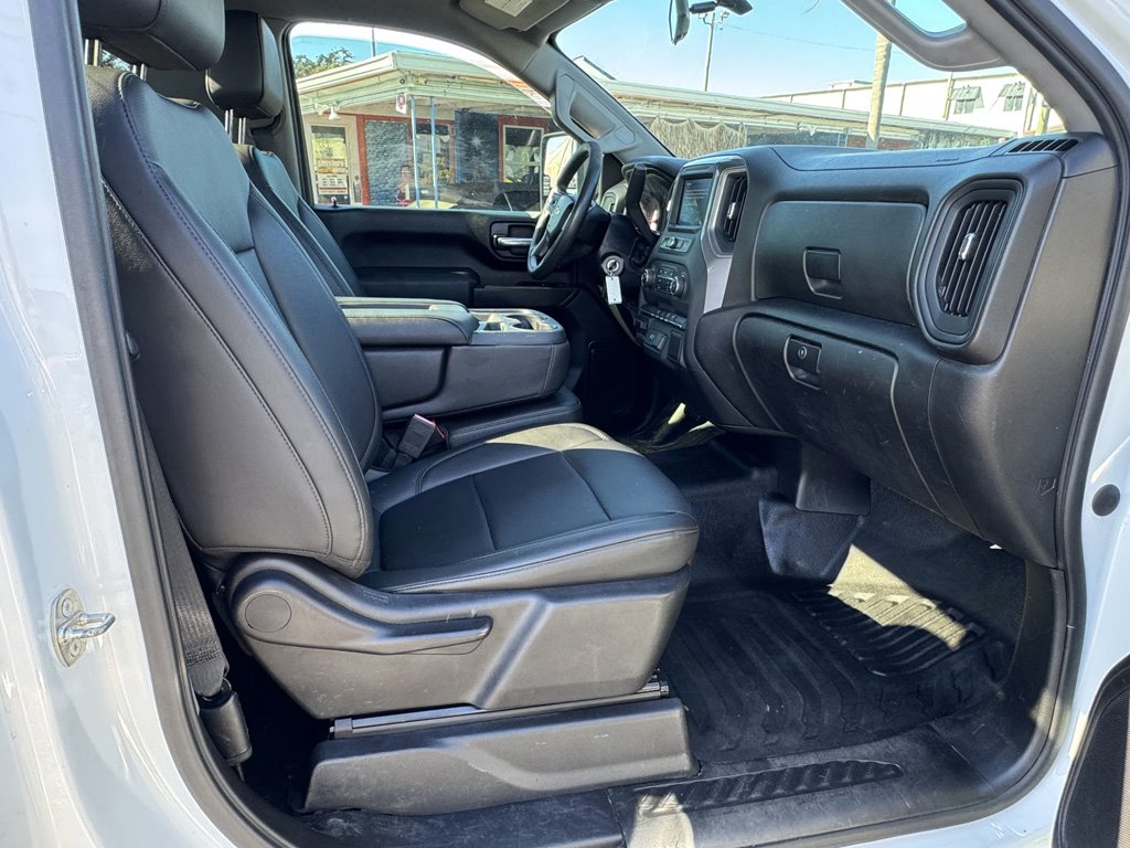 2020 Chevrolet Silverado - $26,495